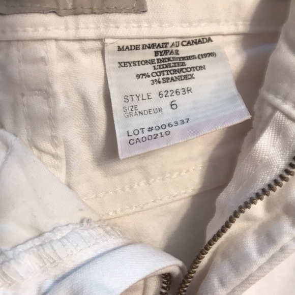 4/$20 - French Dressing Jeanswear Vintage White Denim Highwaisted Shorts - Picture 4 of 6